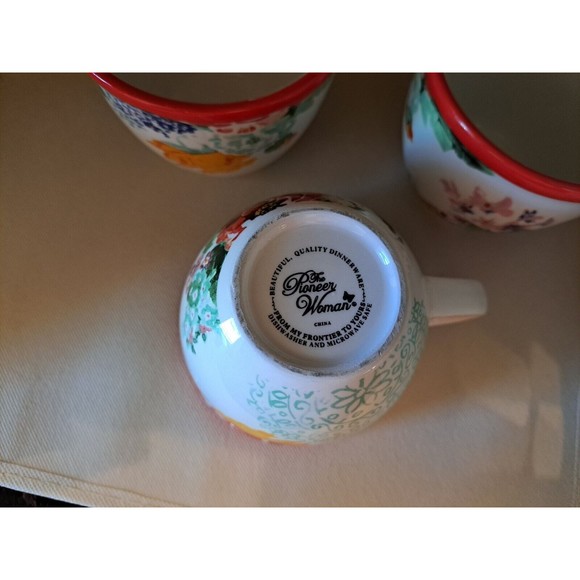 Pioner Woman Red Rim Cups - Picture 2 of 7